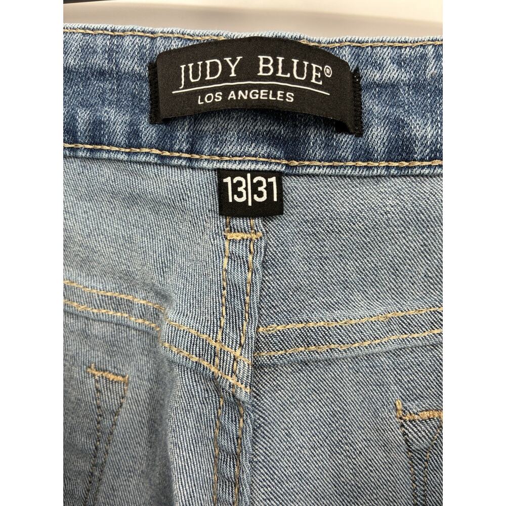 Judy Blue Distressed Skinny Jeans Women’s Size 13 (13/31) Mid-Rise Stretch Denim - Picture 8 of 8